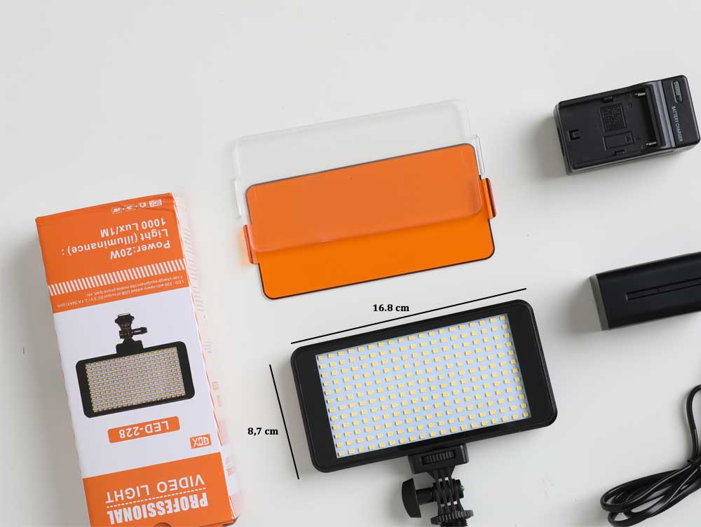 GDX Pro 228AS Bataryalı LED Video Işığı 1000 Lux Kamera Üstü Vlog ve Röportaj Işığı