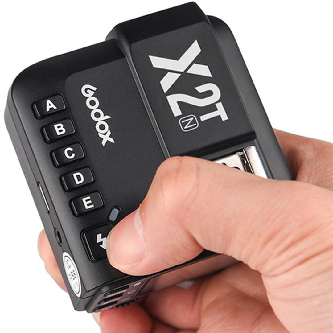 Godox V1 Pro Nikon Flaş Full Set (Flaş, X2 Tetikleyici, 15x20 Softbox, Tripod)