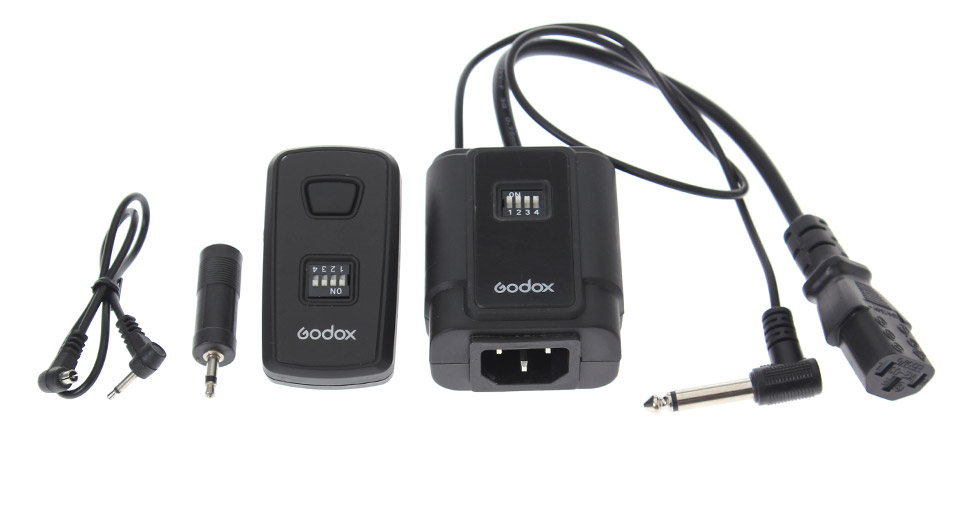 Godox QS600 II W/S 3'lü Stüdyo Paraflaş SoftBox Kit (600 Watt) & Stüdyo Fon Perde Sistemi